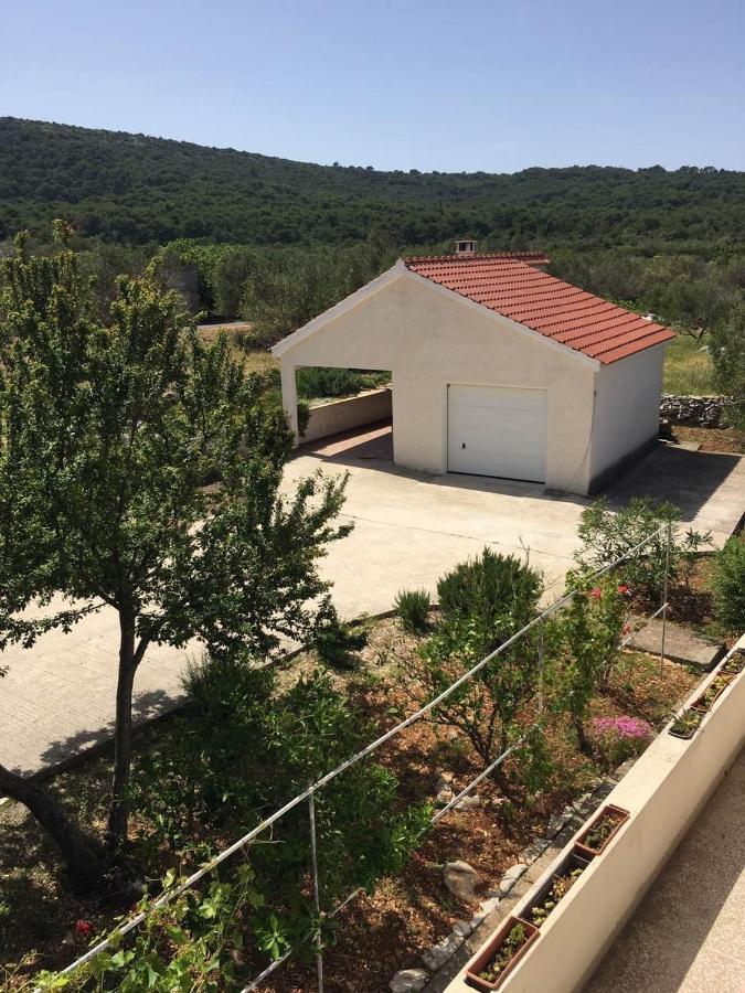 Apartments With A Parking Space Bozava, Dugi Otok - 8108 Екстериор снимка